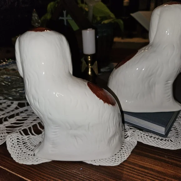 Set of Royale Stratford King Charles Spaniels Ceramics